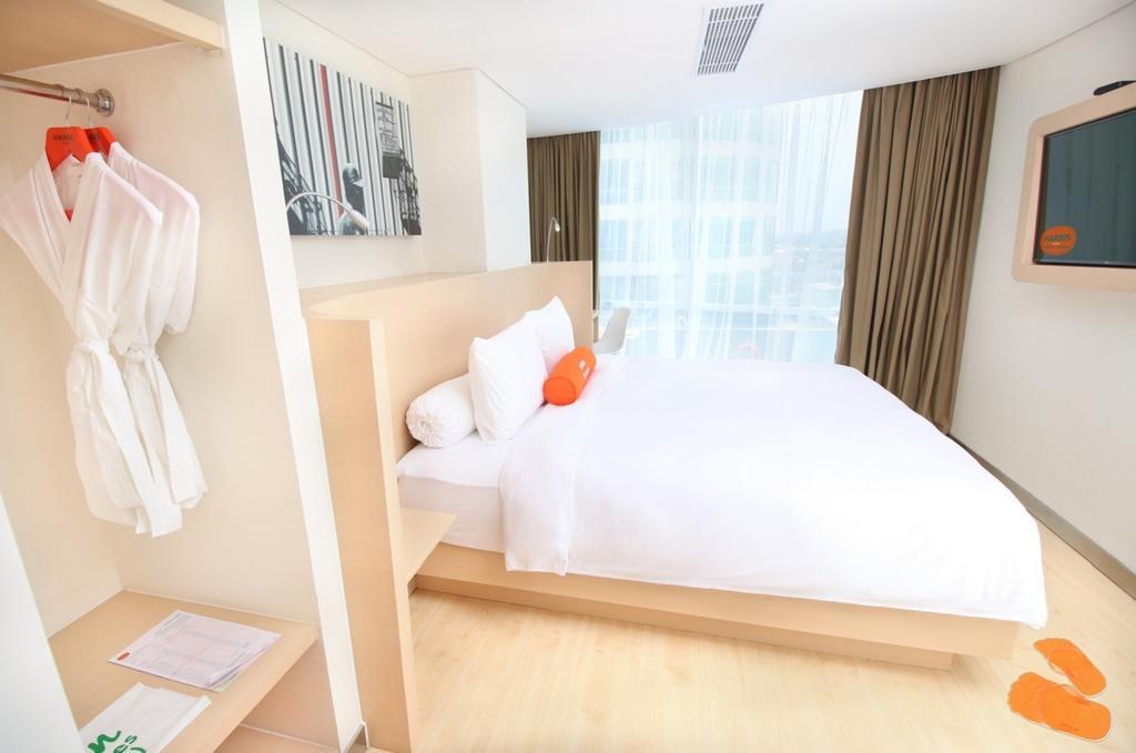 סמאראנג Harris Hotel Sentraland מראה חיצוני תמונה