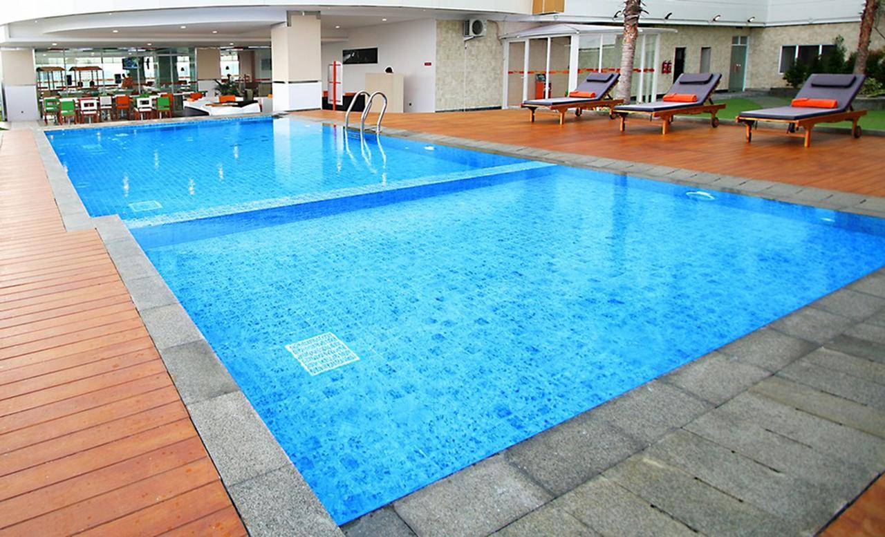 סמאראנג Harris Hotel Sentraland מראה חיצוני תמונה