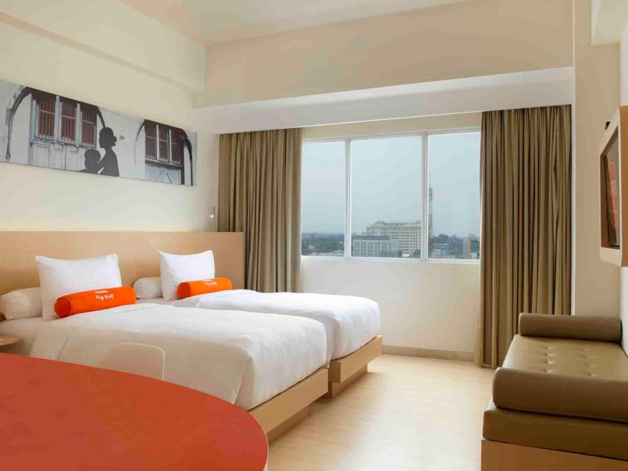סמאראנג Harris Hotel Sentraland מראה חיצוני תמונה
