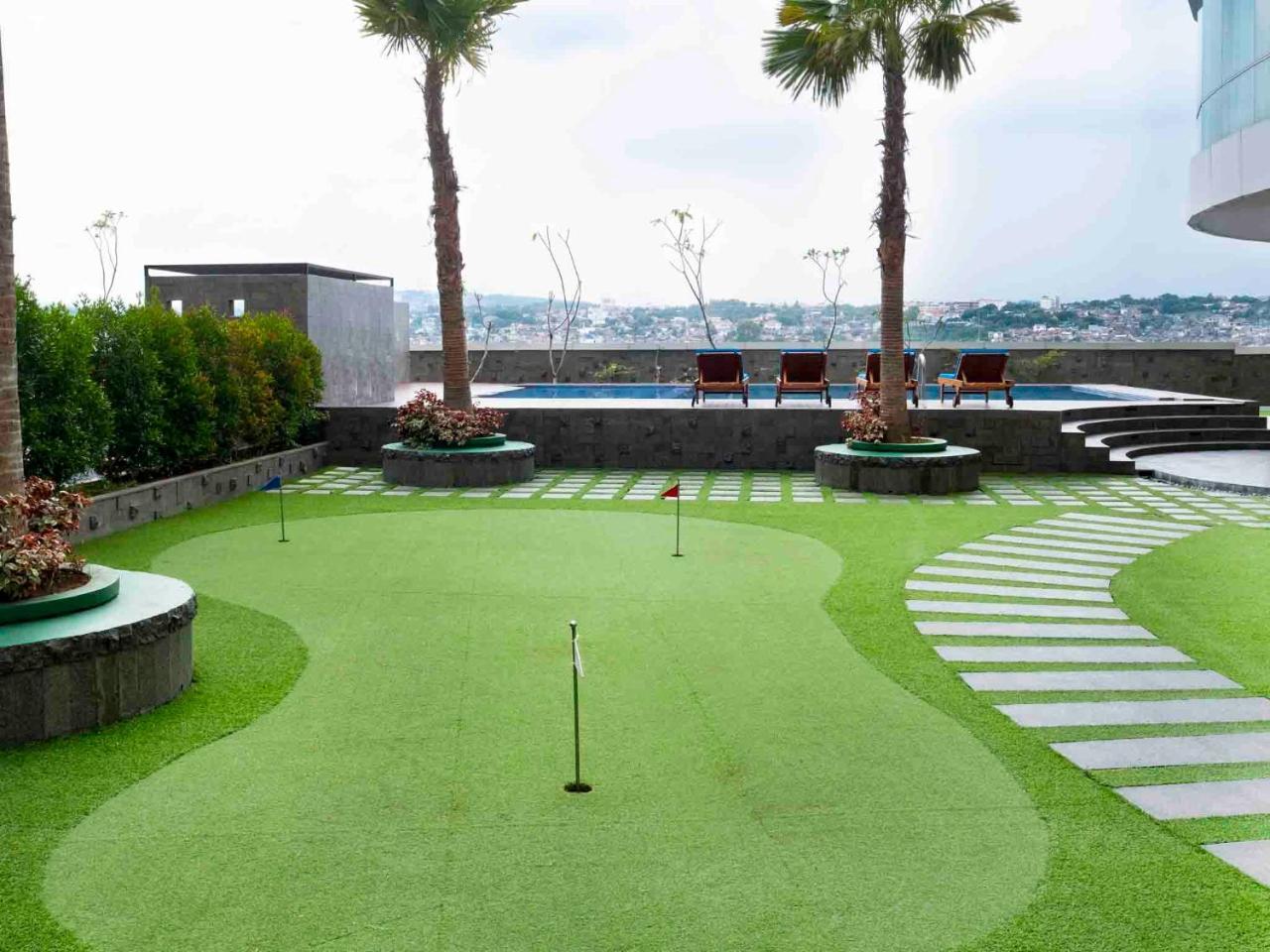סמאראנג Harris Hotel Sentraland מראה חיצוני תמונה