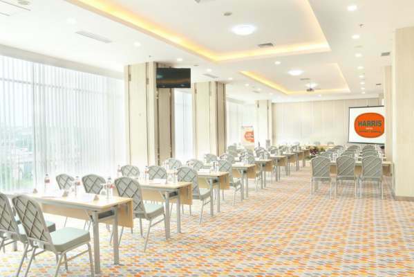 סמאראנג Harris Hotel Sentraland מראה חיצוני תמונה